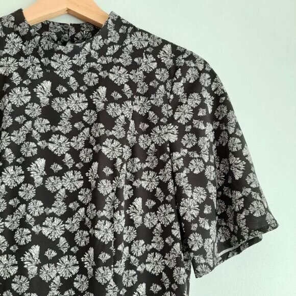 H&M Floral High Neck Mini Dress Flowy Lightweight B&W Sz 6 - Picture 5 of 15